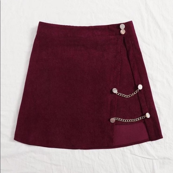Dresses & Skirts - Gorgeous red wine skirt